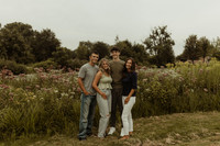 Lobraco l Family